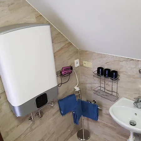 Appartement S Vinnym Sklepem Viktorie *