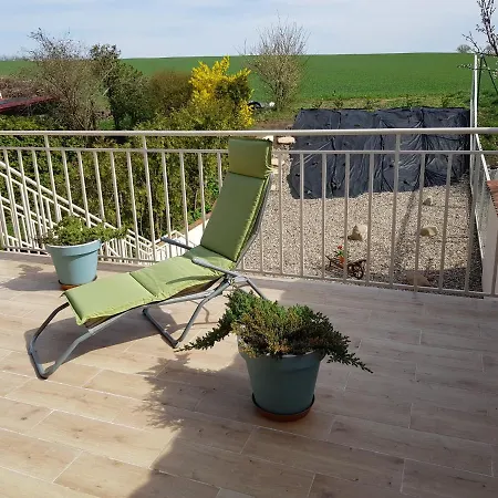 Appartement S Vinnym Sklepem Viktorie *